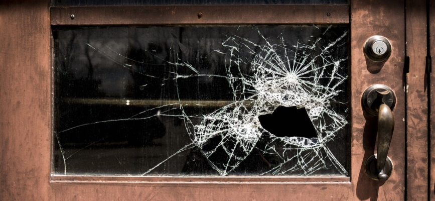 broken window IDFA malvertising apple